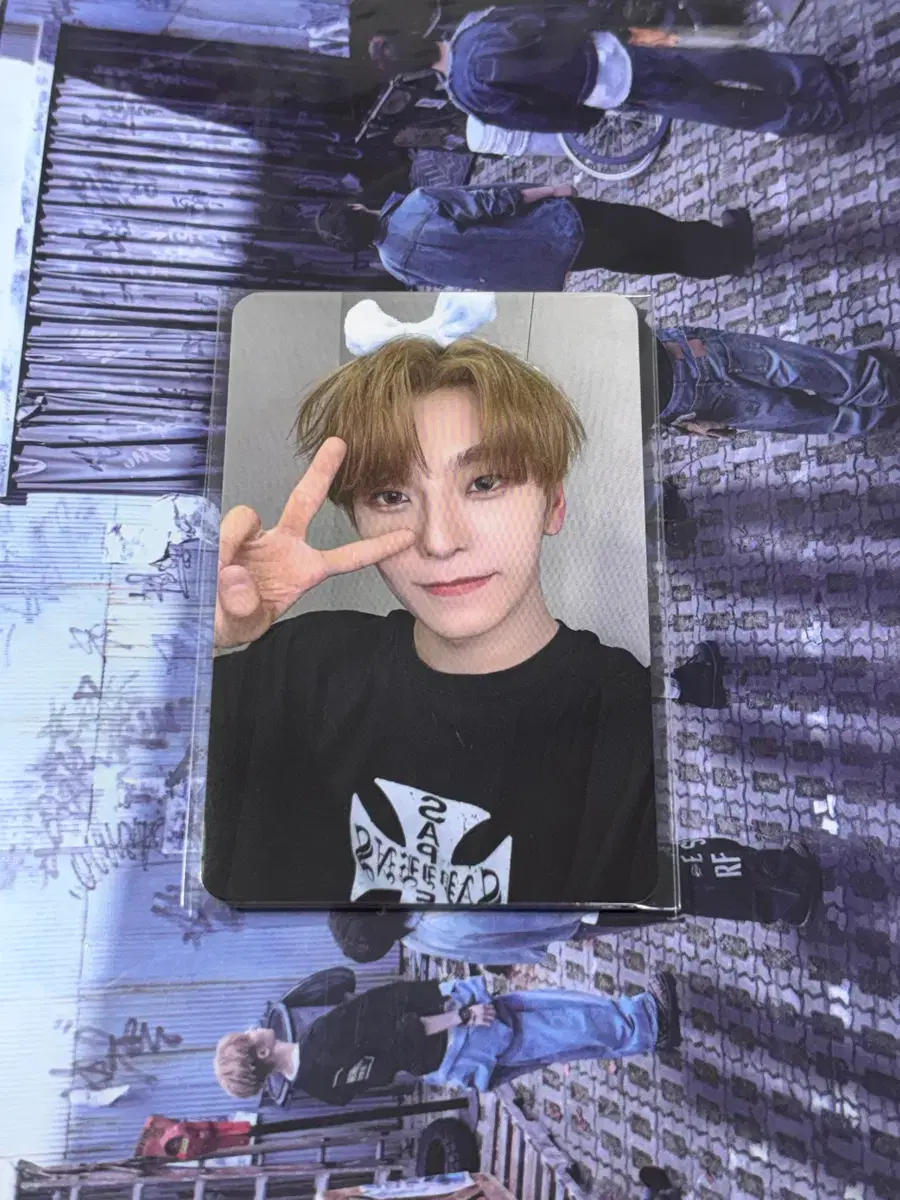 thumbnail-0